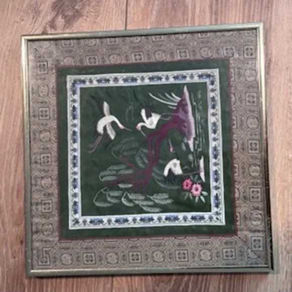Vintage Framed Asian Silk Embroidered Art Pair Birds Flowers Wall‎ Decor